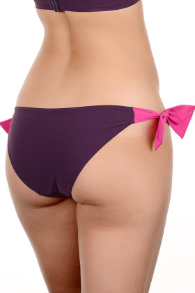 LACE Lingerie - Lilleholm Bikini slip met koordjes