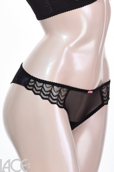 LACE Lingerie - Caroline Mathilde String