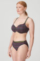 PrimaDonna Twist - Princes Bay Rio slip