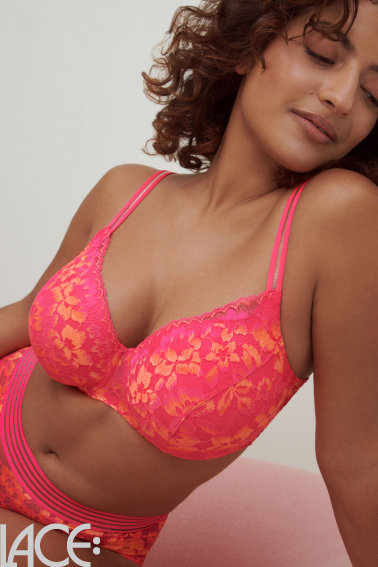 PrimaDonna Twist - Verao T- shirt Beha F-H cup - Hartvorm