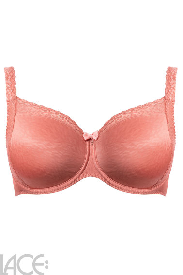 Ulla - Lynn Beha H-L cup
