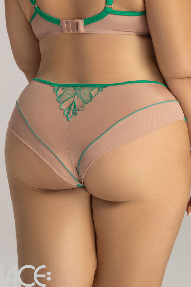 Ava - Brazilian string - Ava 37