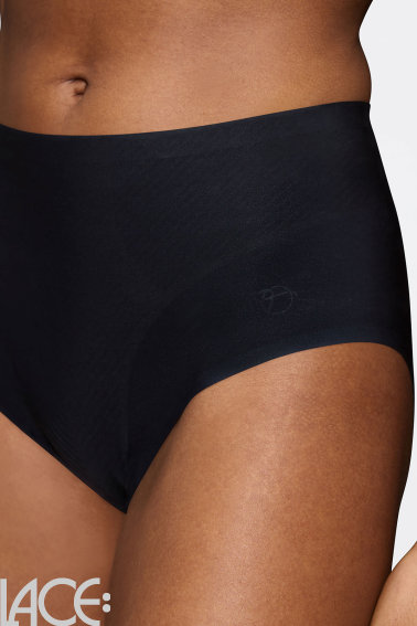 Triumph - Body Make-up Illusion Curve Tailleslip