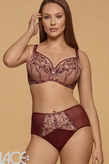 Dalia Lingerie - Gewatteerde beha G-J cup - Dalia 18 Dalia Lingerie - Gewatteerde beha G-J cup - Dalia 18
