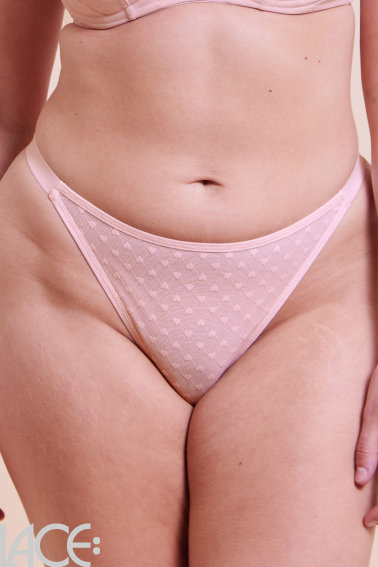 Curvy Kate - Boost Heartbreaker Brazilian String Curvy Kate - Boost Heartbreaker Brazilian String