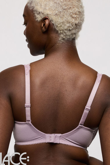 PrimaDonna Lingerie - Madison T- shirt Beha E-G cup - Hart vorm