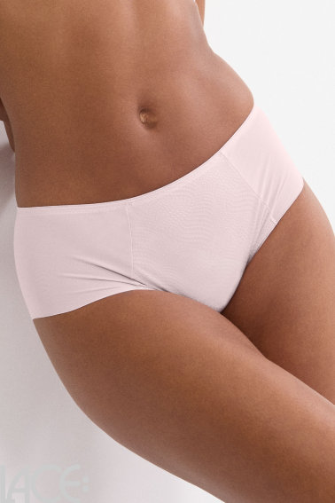 Triumph - Essential Minimizer Hipster