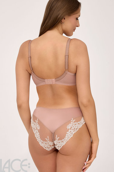 Ava - Tailleslip - Ava 47