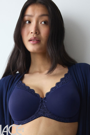Triumph - Amourette Minimizer Beha D-H cup