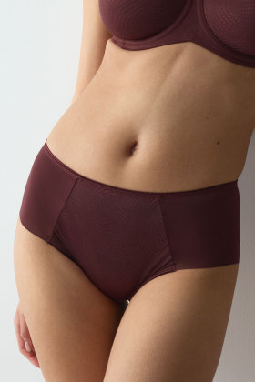 Triumph - Essential Minimizer Hipster Triumph - Essential Minimizer Hipster