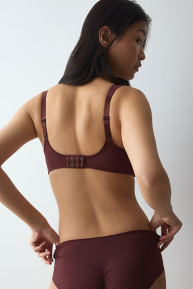 Triumph - Essential Minimizer Beha D-G cup