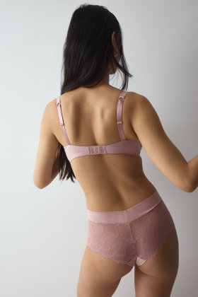 Triumph - Love in Lace Beha D-H cup