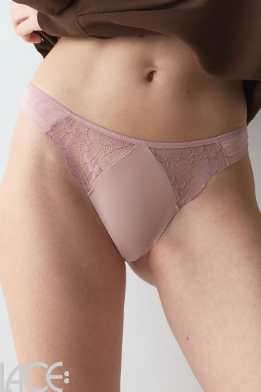 Triumph - Love in Lace String