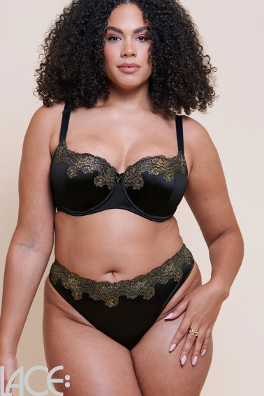 Curvy Kate - Boost Lace Brazilian String