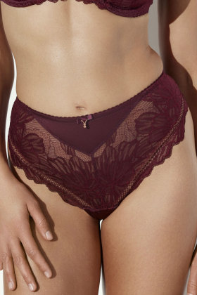 Ava - Brazilian string - Ava 50