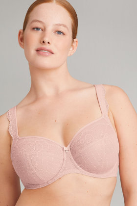 Rosa Faia - Selma Beha G-J cup Rosa Faia - Selma Beha G-J cup
